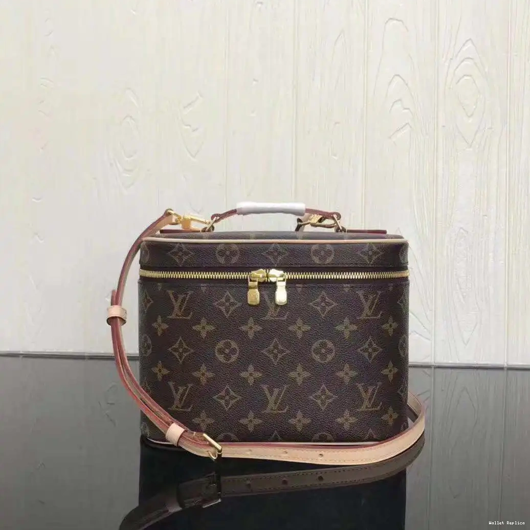 VUITTON LOUIS BAG TOILETRY 0703
